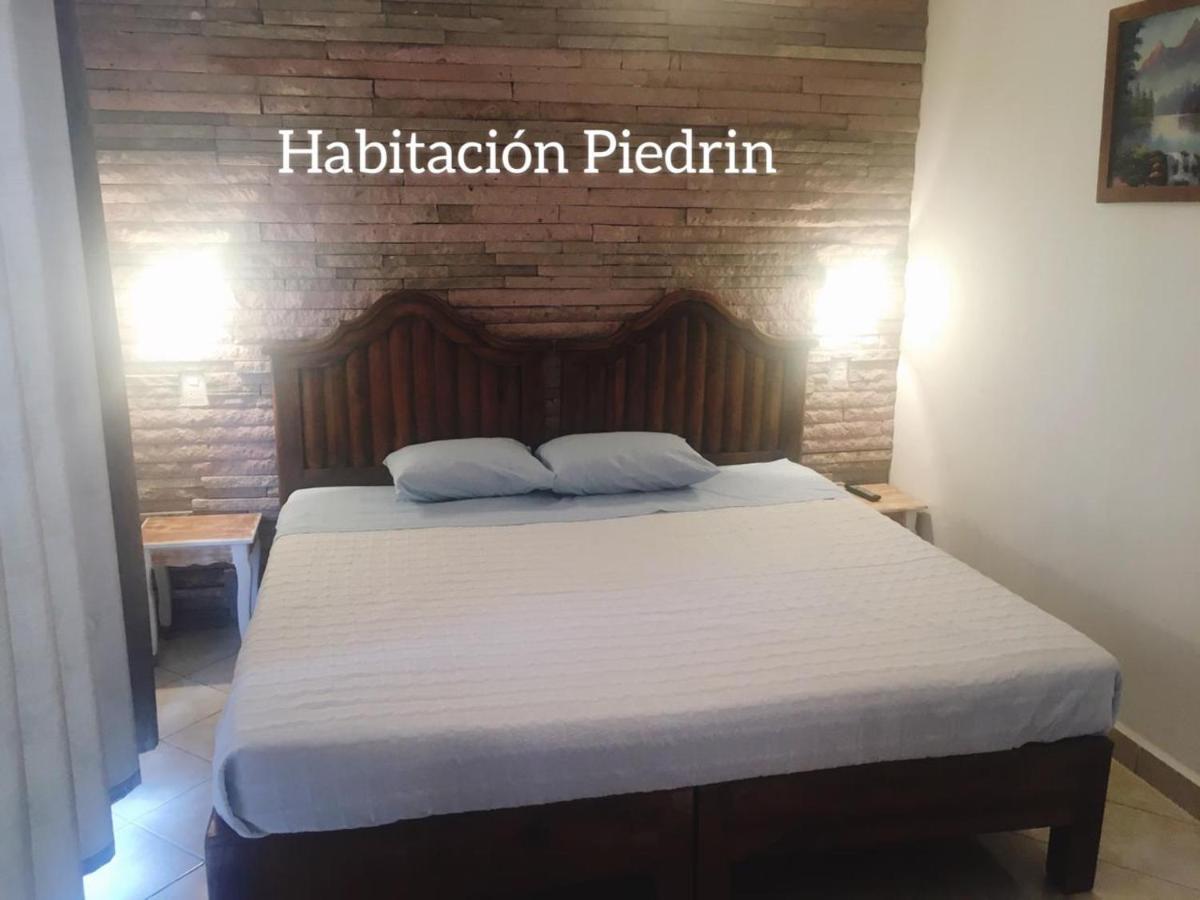 Hotel Beraka Бернал Екстериор снимка